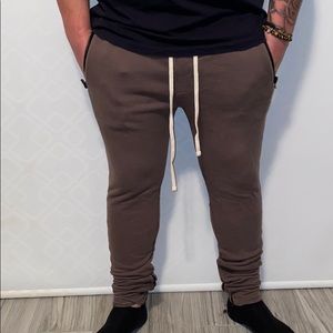 Men’s drawstring sweatpants